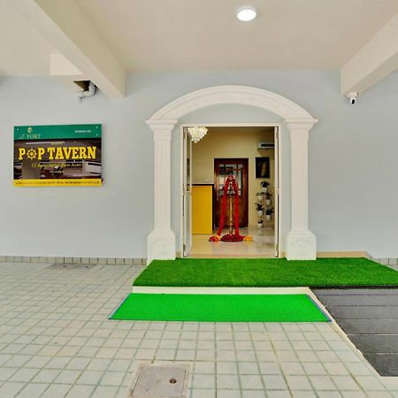 Super Collection O Lefort Luxe By Poptavern Thiruvananthapuram Екстер'єр фото